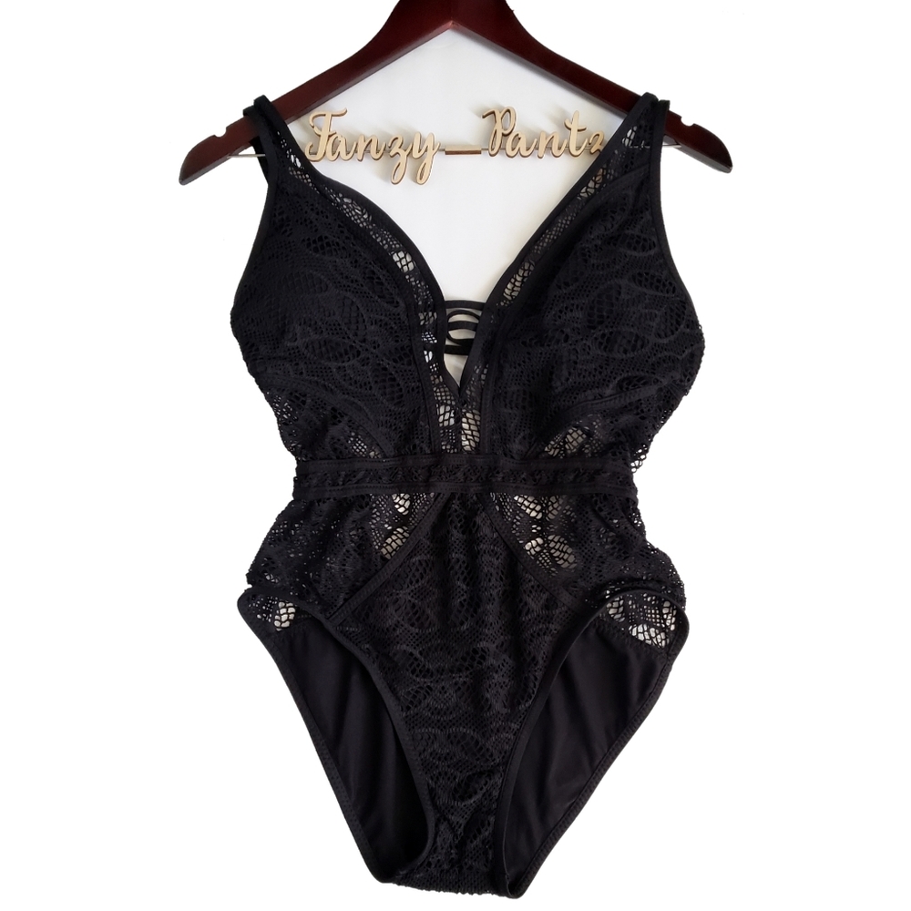 Becca Color Play Crochet One Piece Swimsuit Black - Picture 2 of 4